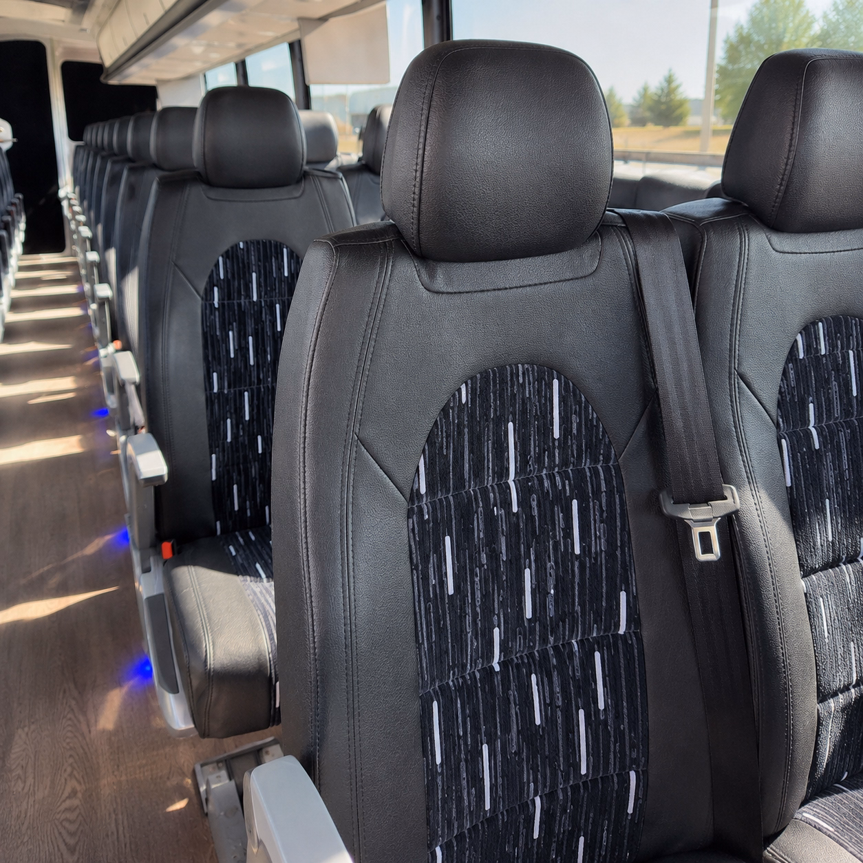 charter buses to yosemite national park from merced