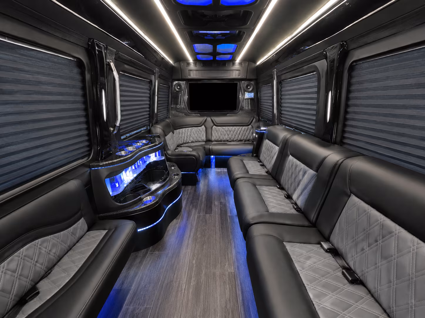merced 25 passenger party bus